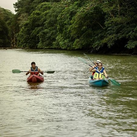Evazion Hotel Grand River South East Bagian luar foto