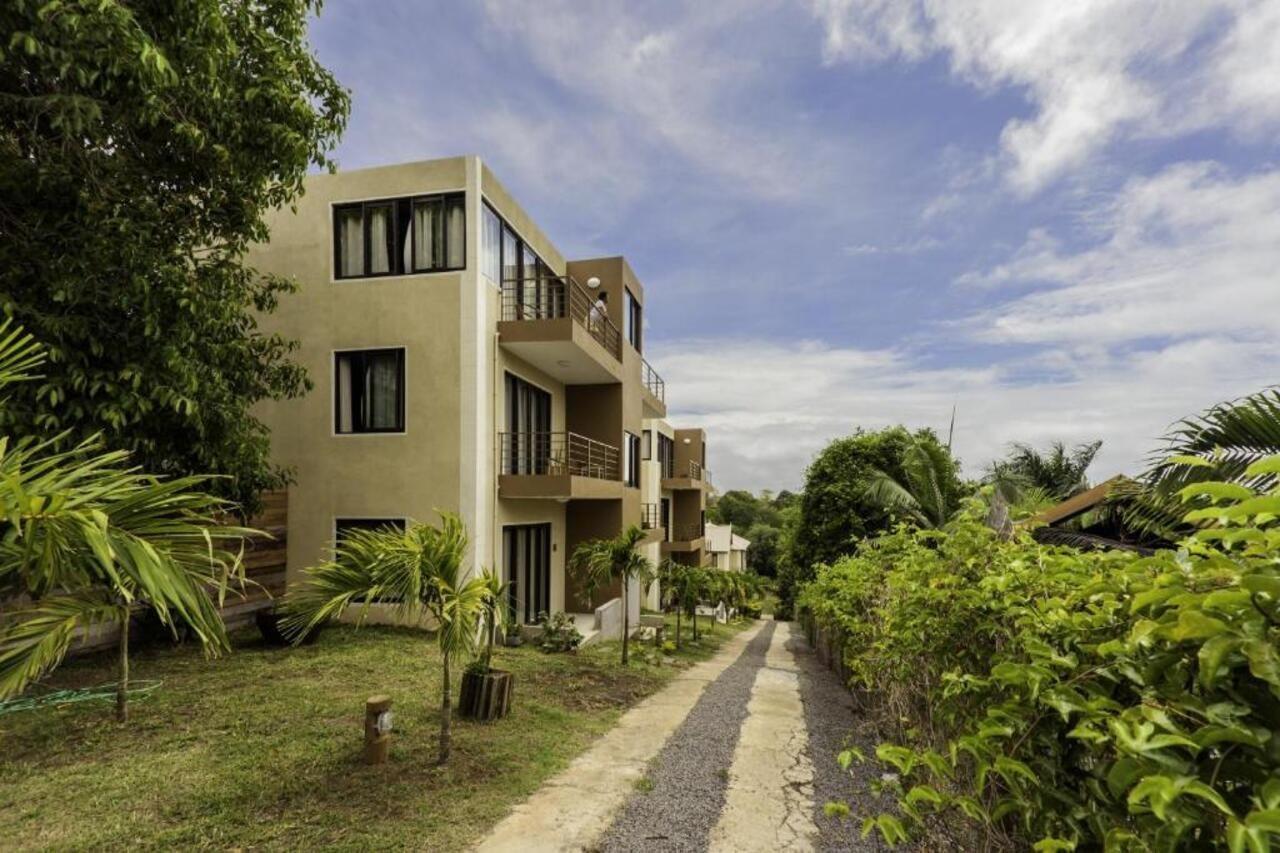 Evazion Hotel Grand River South East Bagian luar foto